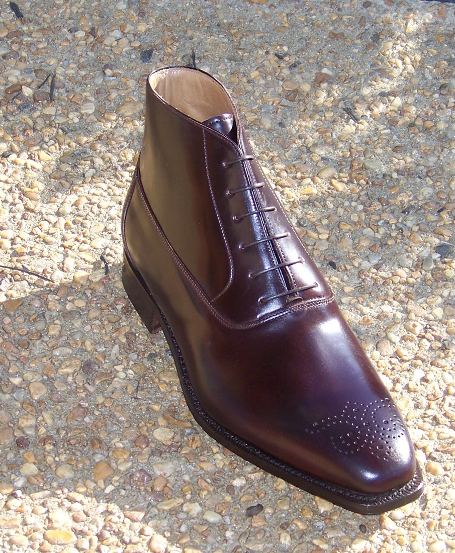 mens dress boots for suits